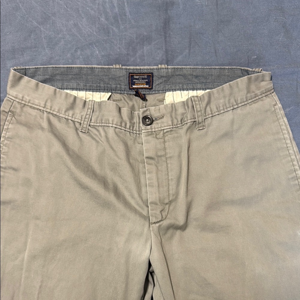 Mens GAP gray pants 33x30